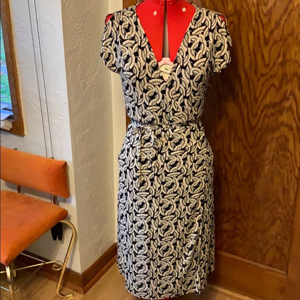 BCBG Max Azria Y2K split sleeve wrap dress